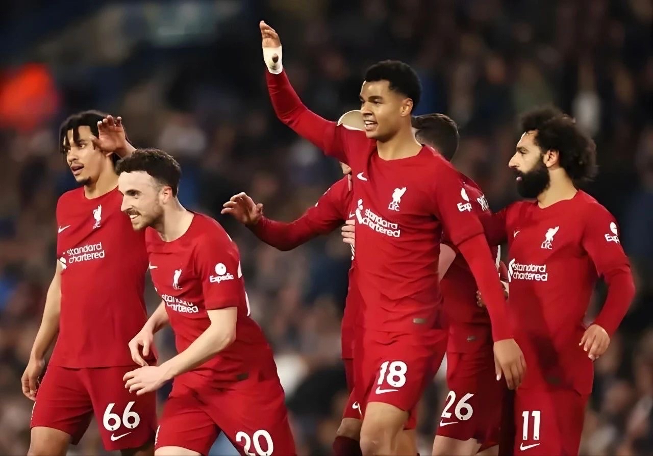 fengniao sports-转会期葡超焦点战，利物浦状态回暖，媒体盛赞，更衣室氛围转暖的简单介绍-fengniao sports