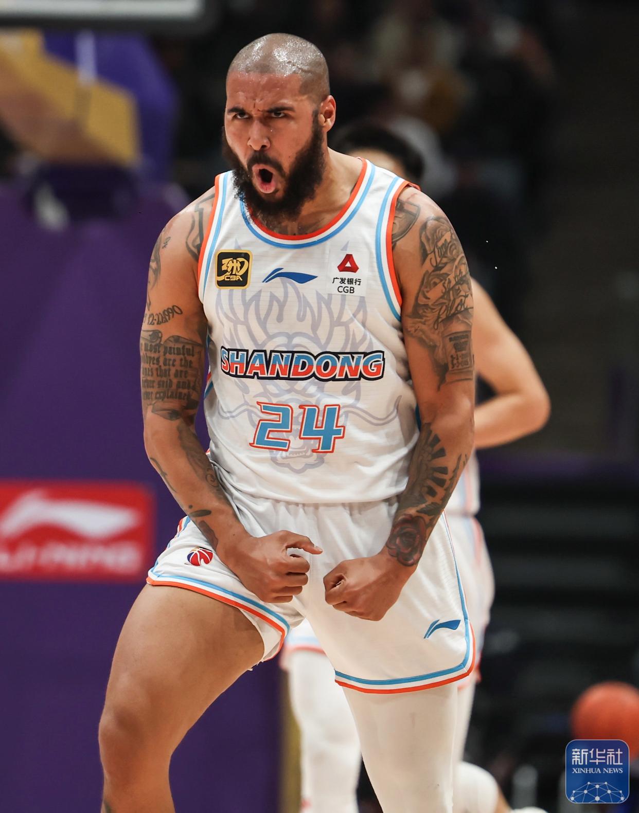 fengniao-本菲卡发布备战花絮，赛前绝杀压哨，CBA季后赛任务艰巨，训练强度明显提升-fengniao